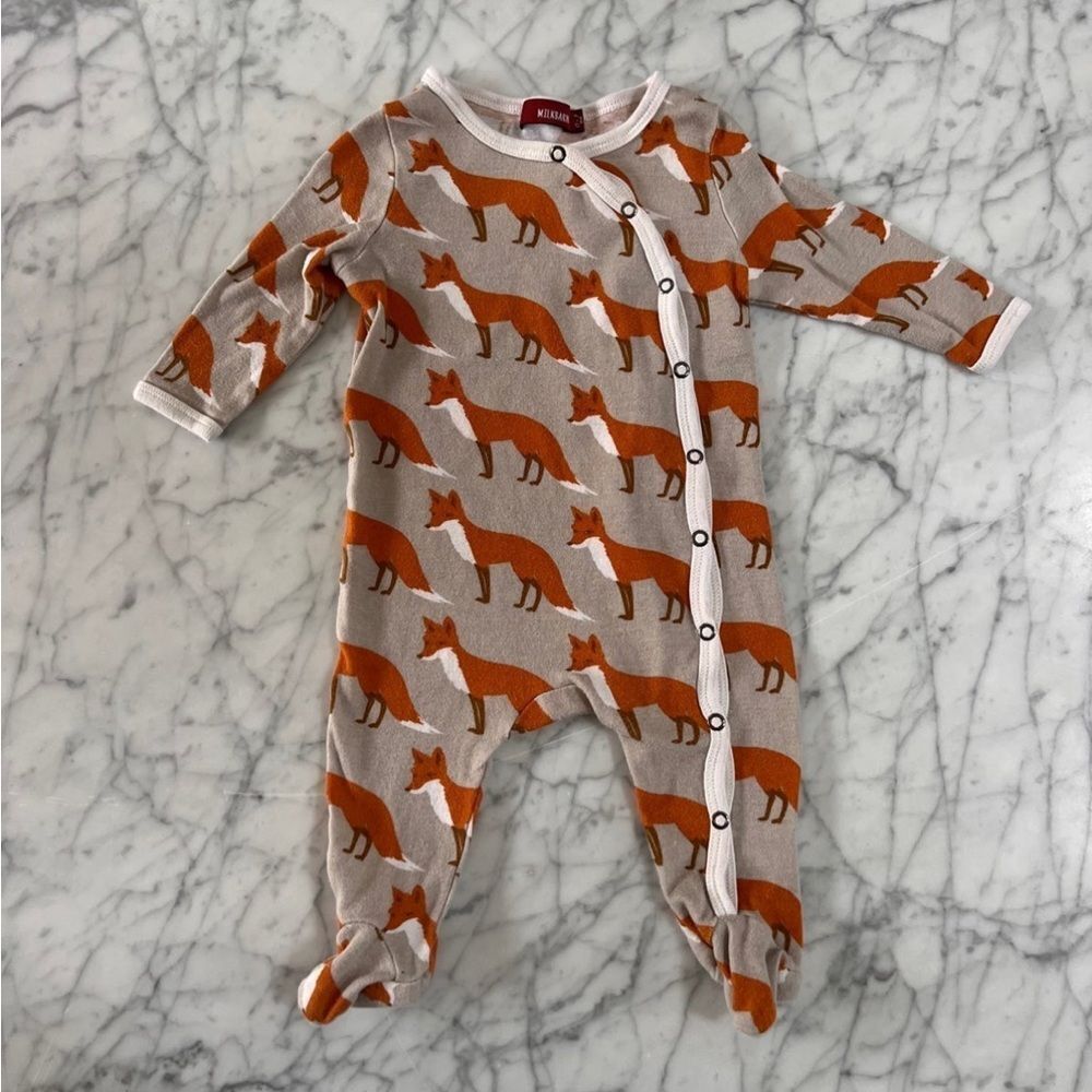 Milkbarn Grey Fox Print One Piece Footed Romper Sz 0-3 mo
